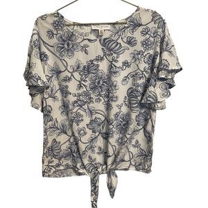 Floral & Vine Short Sleeve Flutter Sleeve Floral Tie Front Blouse MED